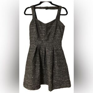 Charming Charlie. Black/Gold Mini. Size S.